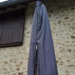 Housse Pour Grand Parasol Déporté -Élégance Jardin 1028507 002